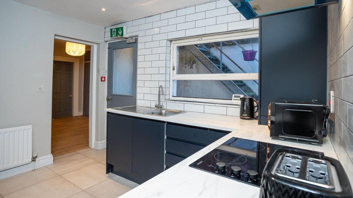 1 Bdr Apartment At Queens Uni By Belfast City Breaks Exterior photo